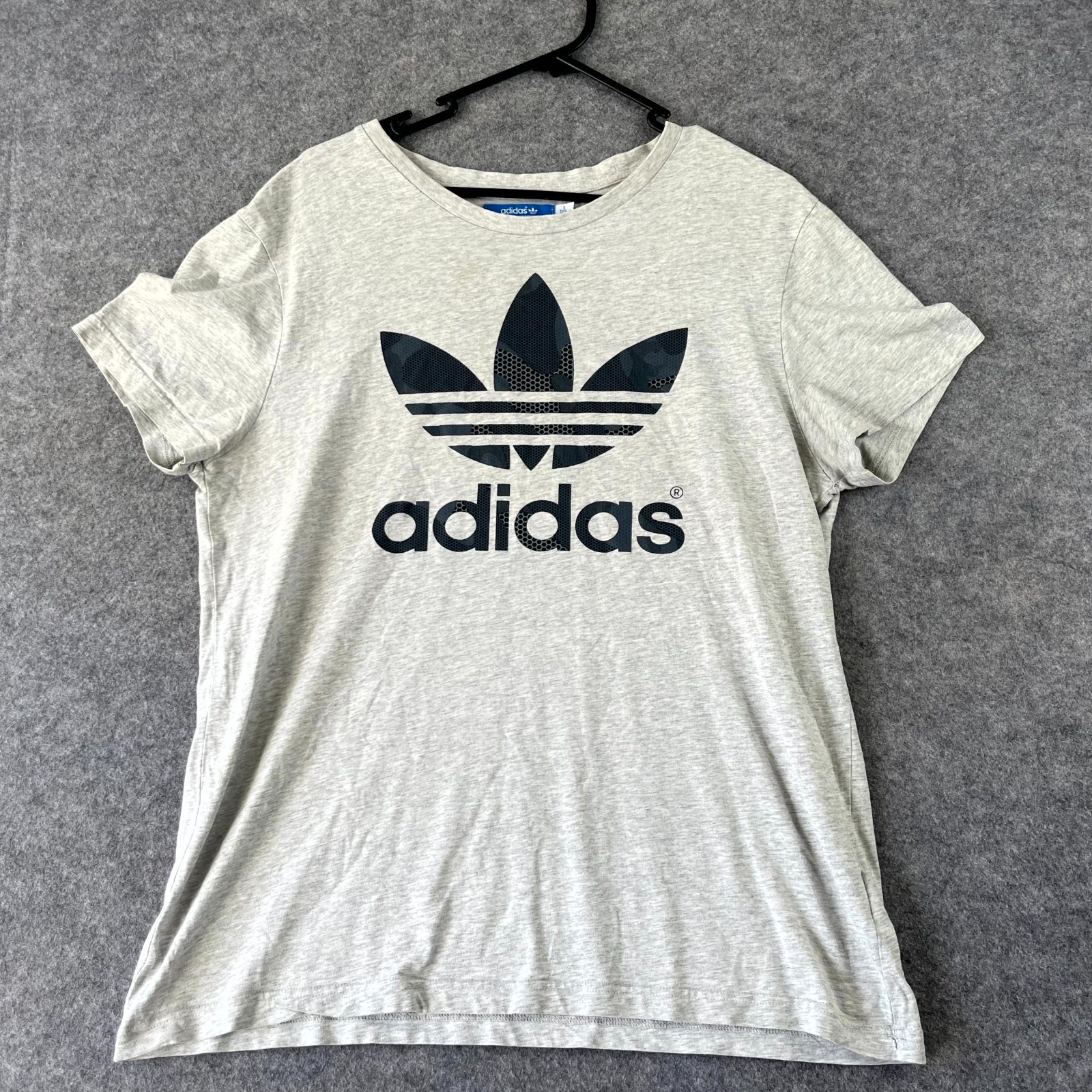 Adidas Mens T Shirt Large Grey Graphic Regular Fit Short Sleeve Cotton Casual