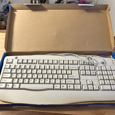 Vintage GE HO97764 TS1100 PS/2 Active Response Power Keyboard - Open box