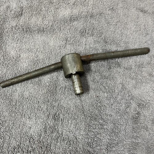メンテナンス IMPACT  WRENCH USED HARLEY-DAVIDSON “Wheel Bearing Locknut Wrench” HD-94630