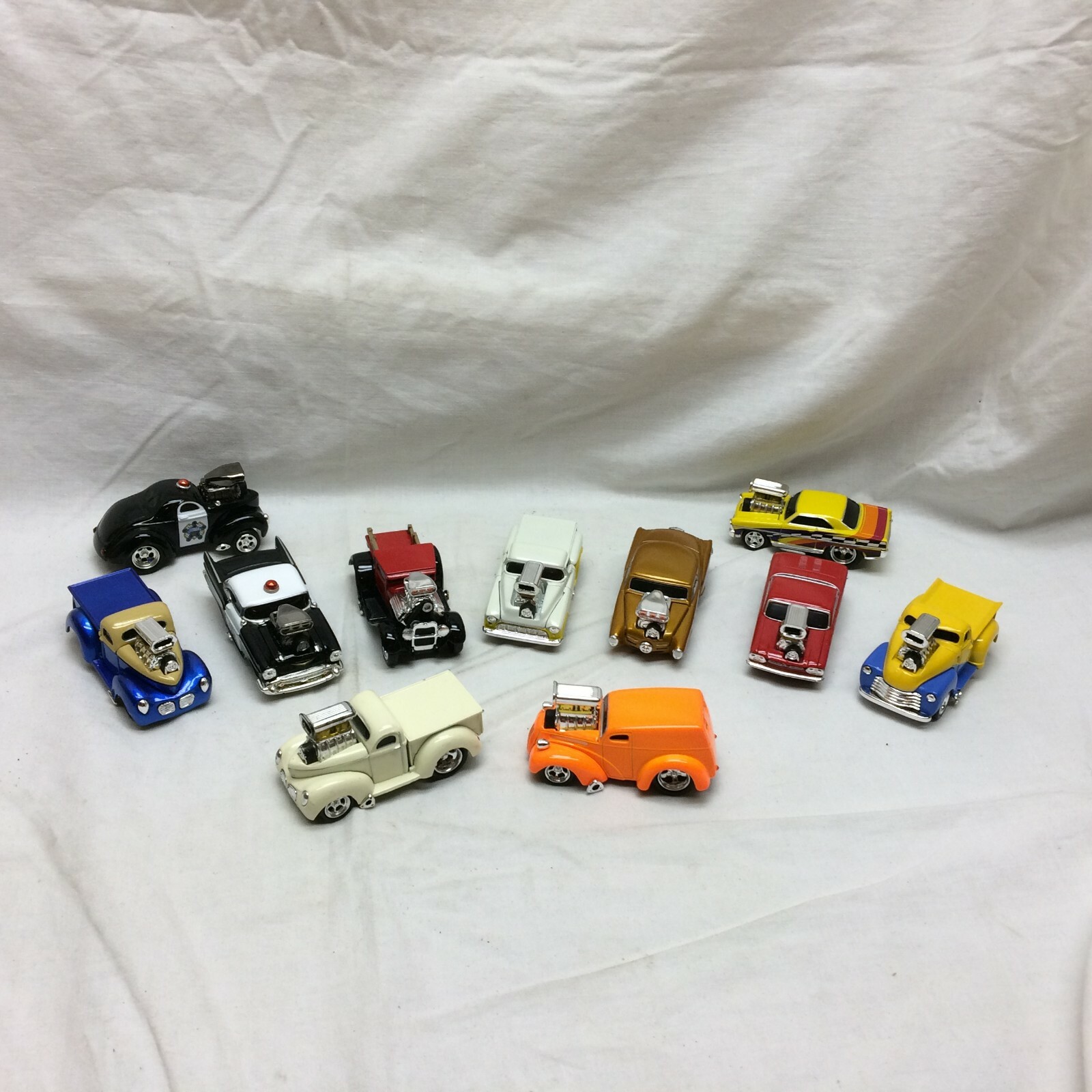 Muscle Machines ミニカーセット 11個 Maisto Muscle Machines, Series 2, Car numbers 7, 8, 9, 10