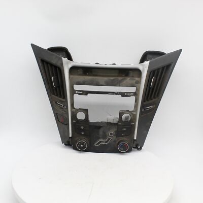 2011 Hyundai Sonata HVAC Temperature Control Panel Part Number - 655-52816