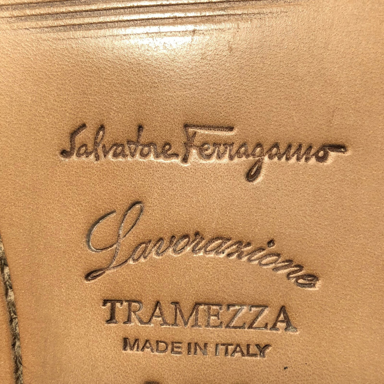 Ferragamo TRAMEZZA Penny Loafers 9.5 EE 
