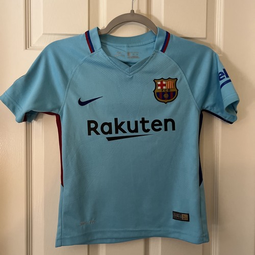 Nike Dri Fit Boys Size 22 Rakuten FCB La Liga Jersey Beko