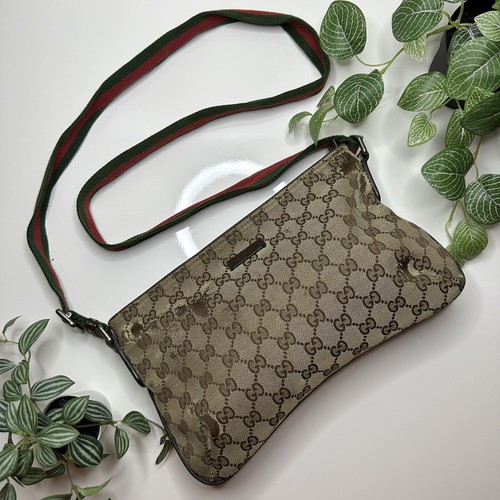 Lizard✨️リザード　ハンドバッグ　シャイニング加工グレー　クロシエットカデナ クロコダイル型押シャイニングレザーハンドバッグ | バルコス