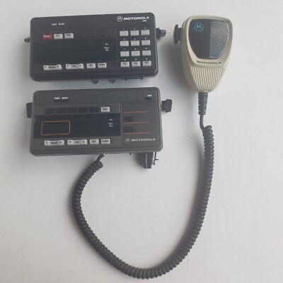 Motorola Maratrac Control Head with Handset Microphone & Systems 9000 Mobile Kit