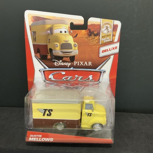 Disney カーズ Towin Eoin & Dustin Mellows Disney Pixar CARS **Dustin Mellows** Retro Radiator Springs