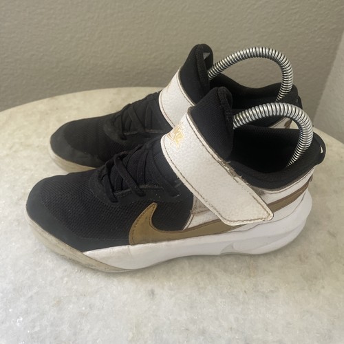 NIKE 25 cm TEAM HUSTLE D 10 2足SET 【未使用】 NIKE 25 cm TEAM HUSTLE D 10 2足SET 【未使用】