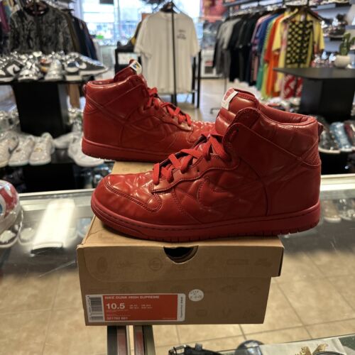 2008 NIKE SB DUNK HIGH SUPREME OLYMPIC QUILTED TRUE RED 2008 NIKE SB DUNK HIGH SUPREME OLYMPIC QUILTED TRUE RED