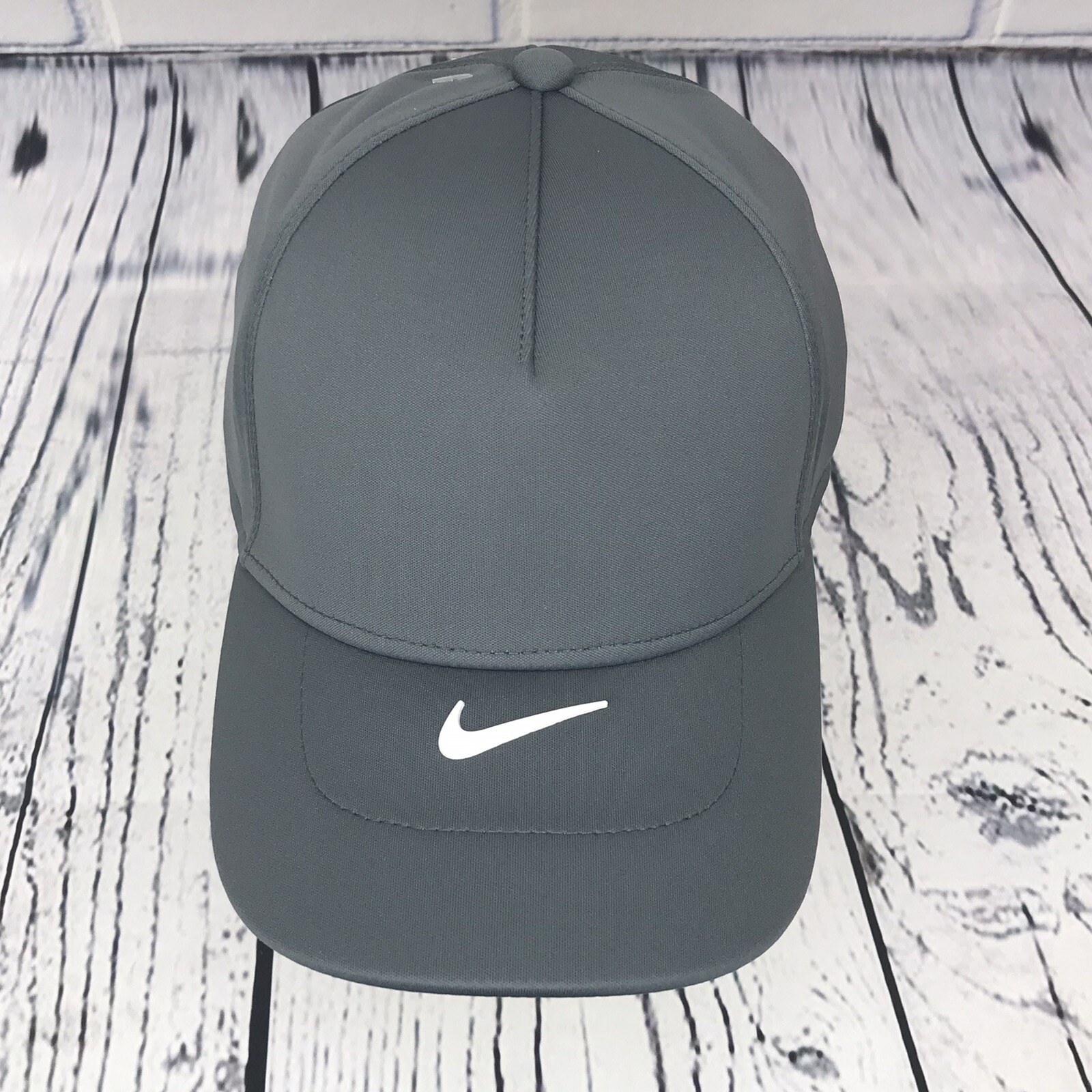 new nike hats
