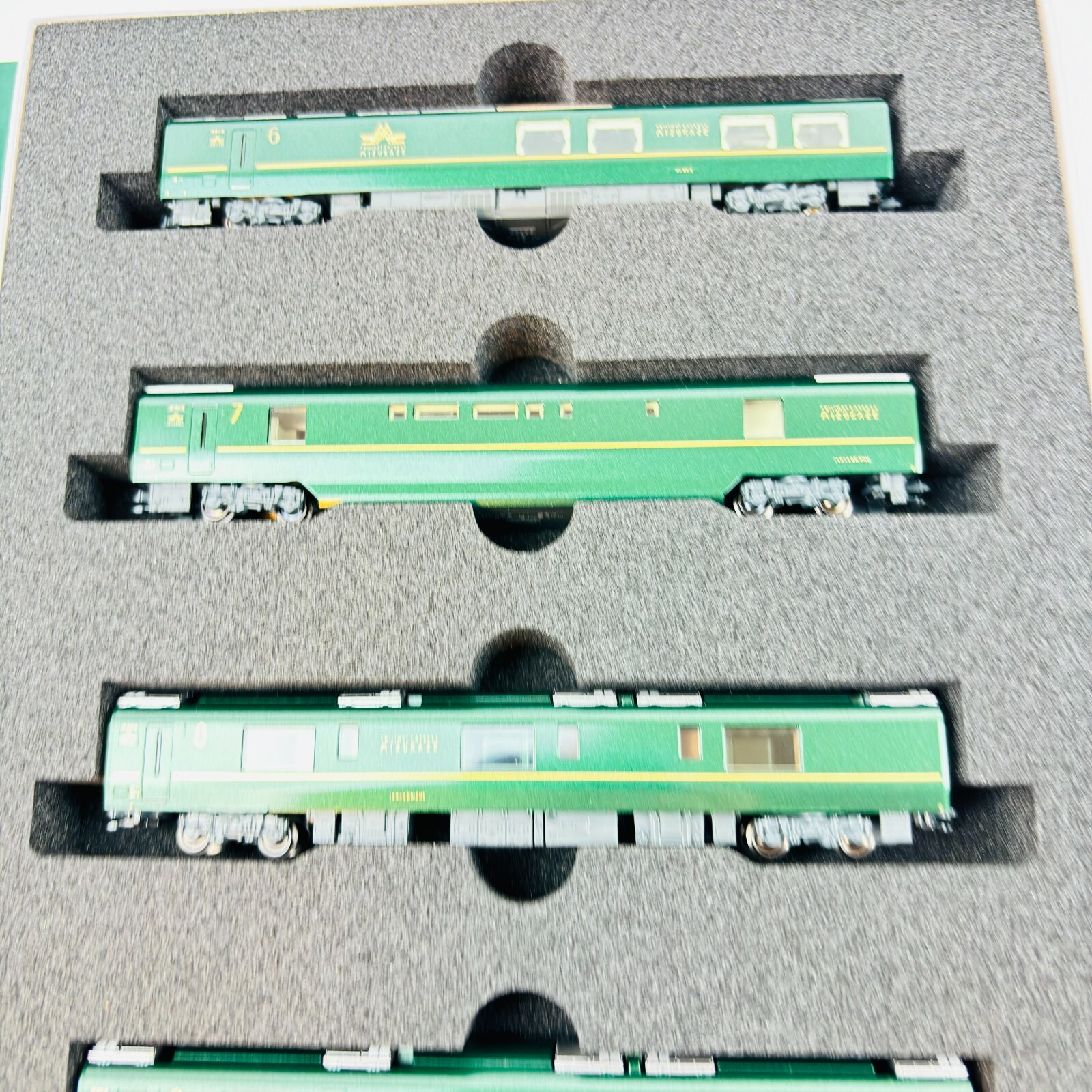 KATO N Gauge Series 87 TWILIGHT EXPRESS MIZUKAZE 10-Car Set KATO N Gauge Series 87 TWILIGHT EXPRESS MIZUKAZE 10-Car Set
