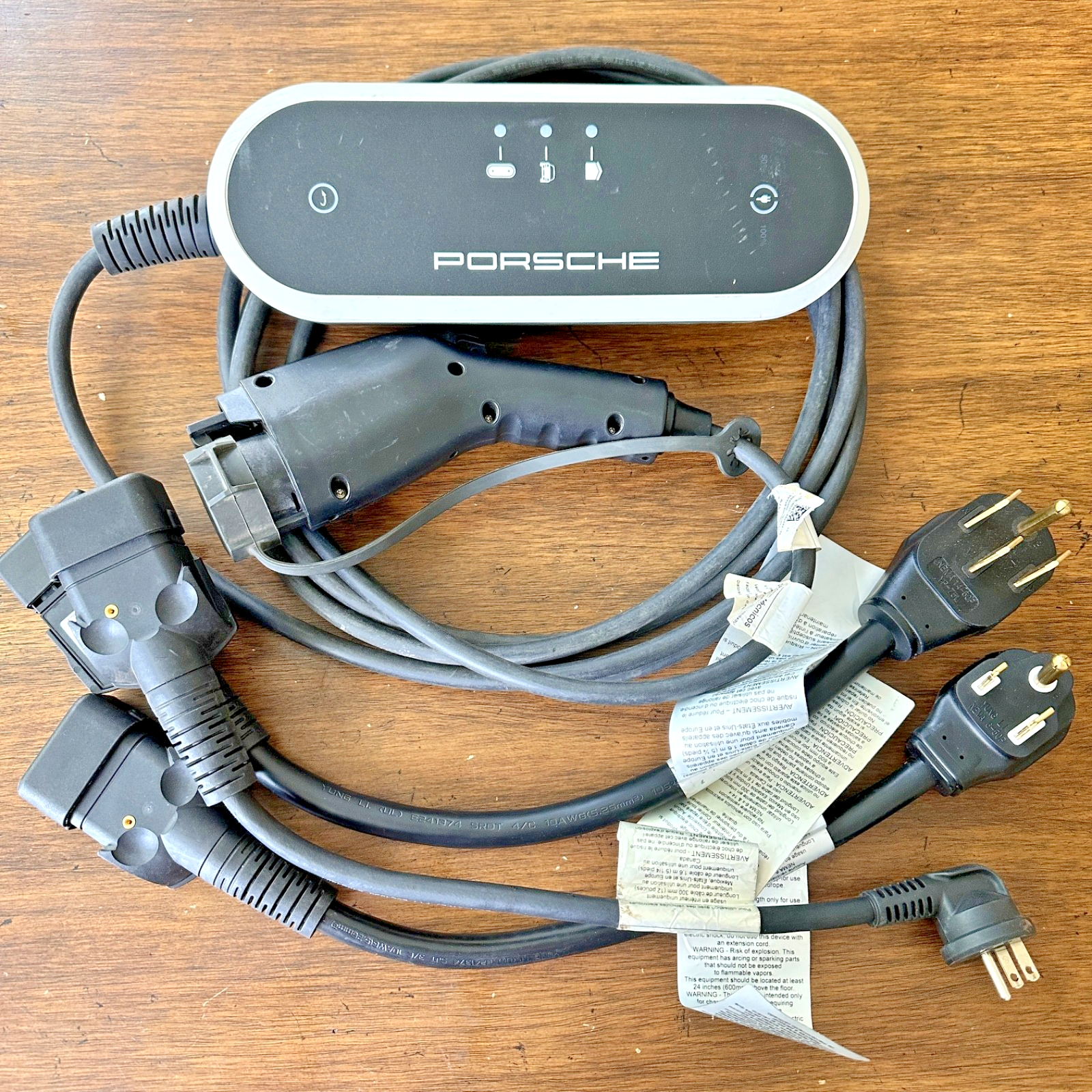 PORSCHE 純正 universal charger パナメーラ 971 Porsche EV Charger Cayenne Panamera Taycan Universal