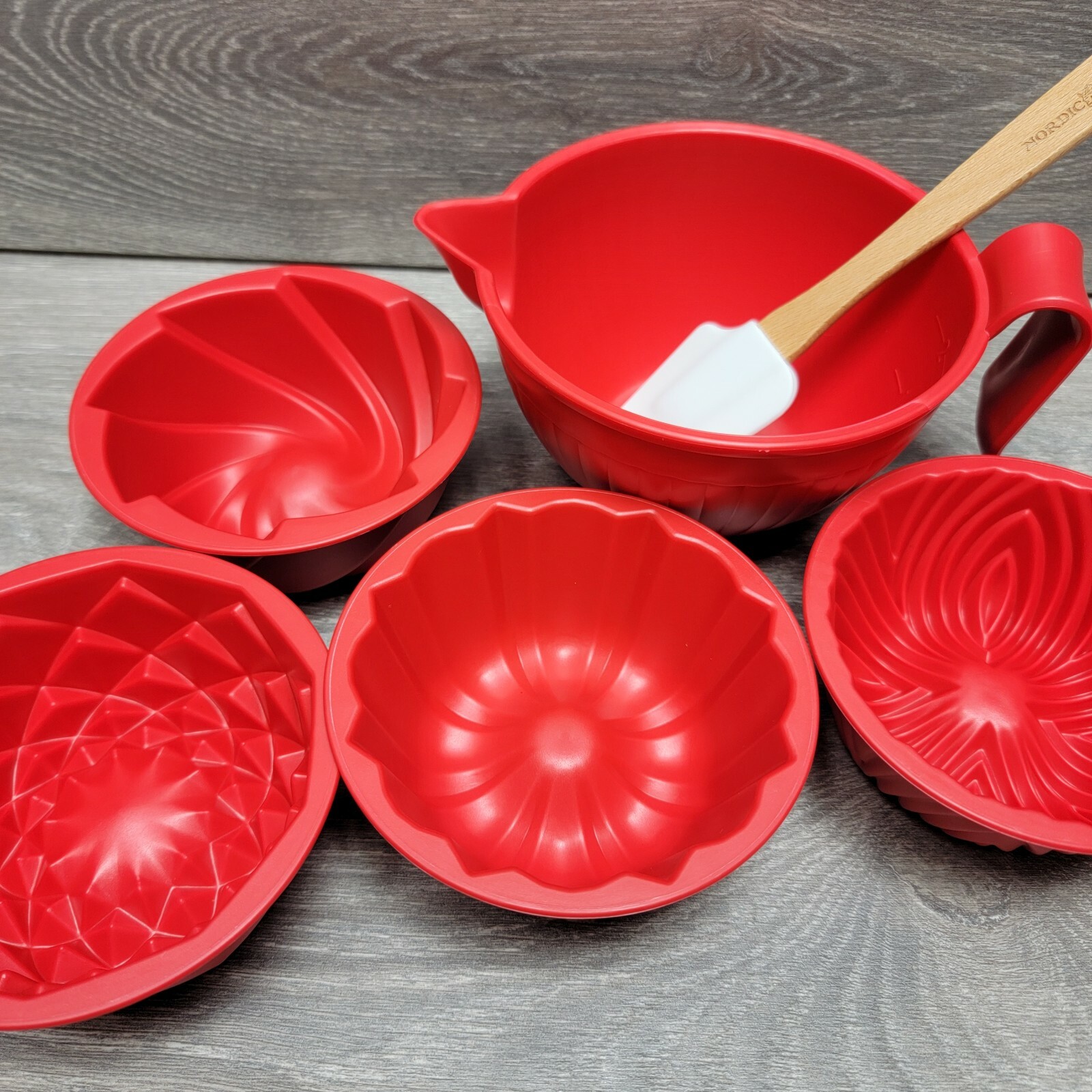 Nordic Ware Microwave Mini 4.5" Bundt 6 Piece