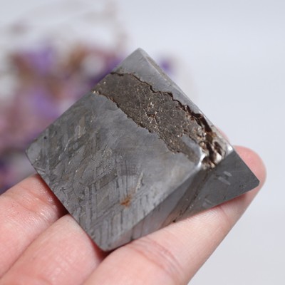 112g  Muonionalusta meteorite part slice C5937