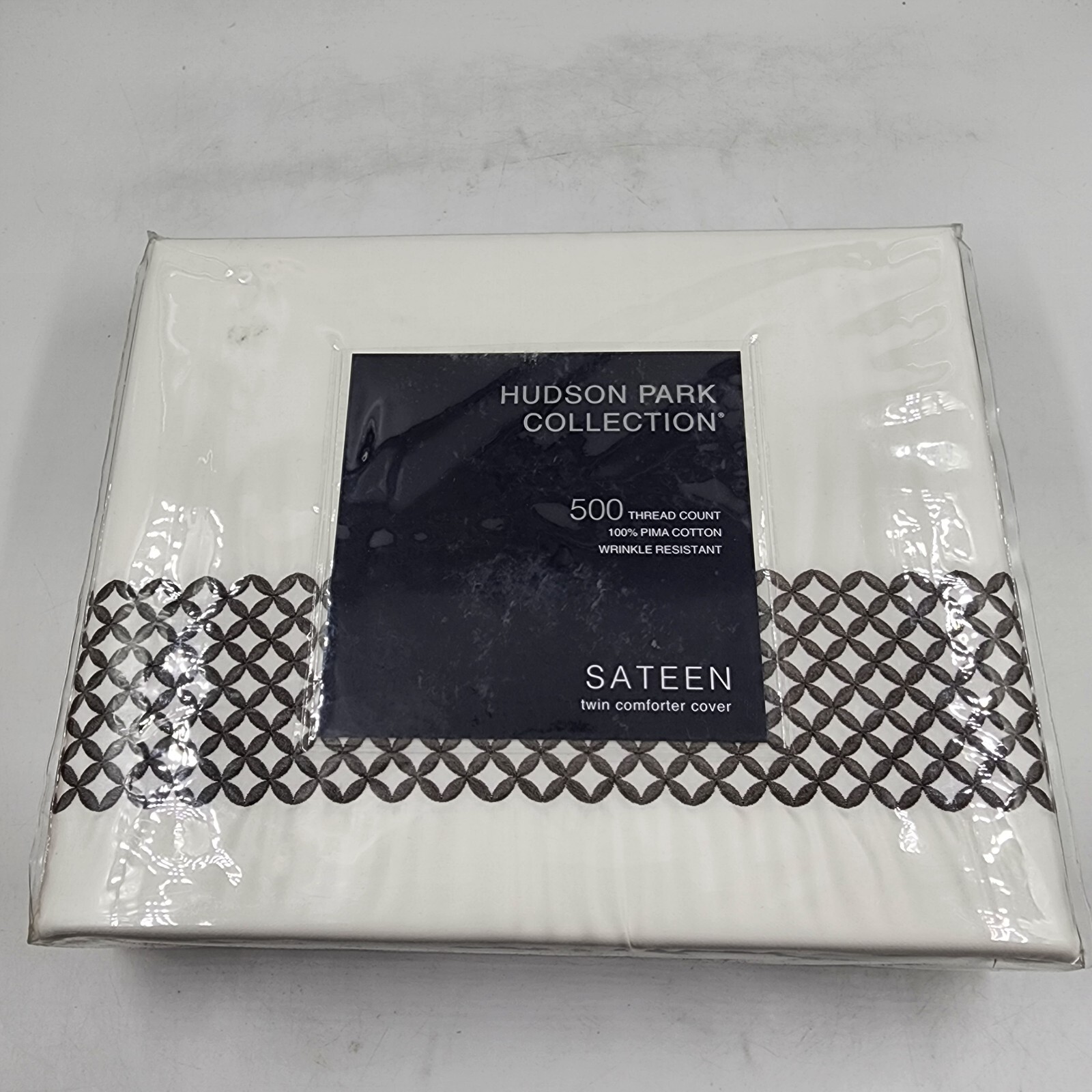Hudson Park Collection 500TC Embroidered Geo Duvet Cover 39x75in Charcoal/White - Picture 2 of 16