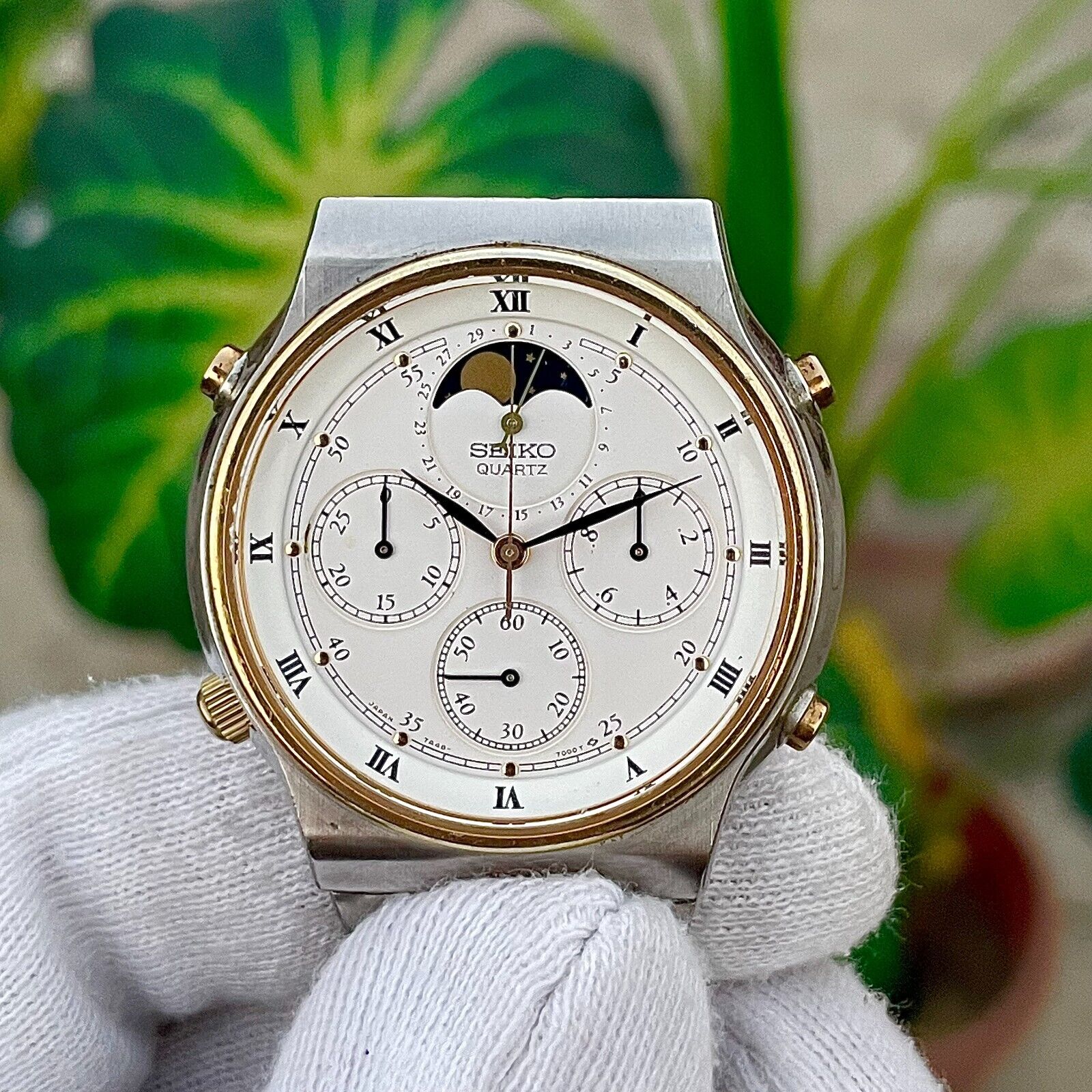 Vintage Seiko Cruising MoonPhase Chronograph Quartz Men's Vintage Seiko Cruising MoonPhase Chronograph Quartz Men's