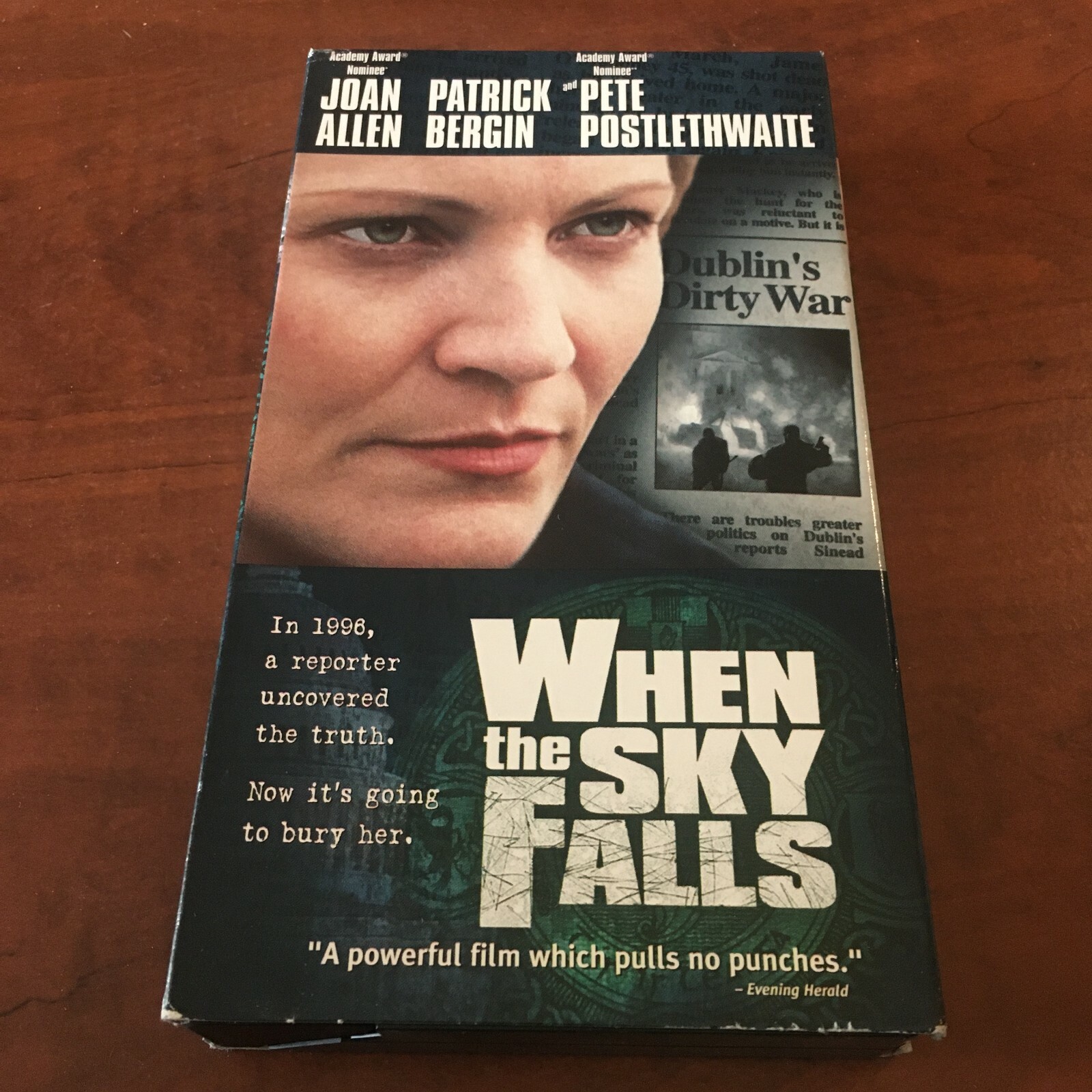 When The Sky Falls (VHS, 2000) Joan Allen, Patrick Bergin