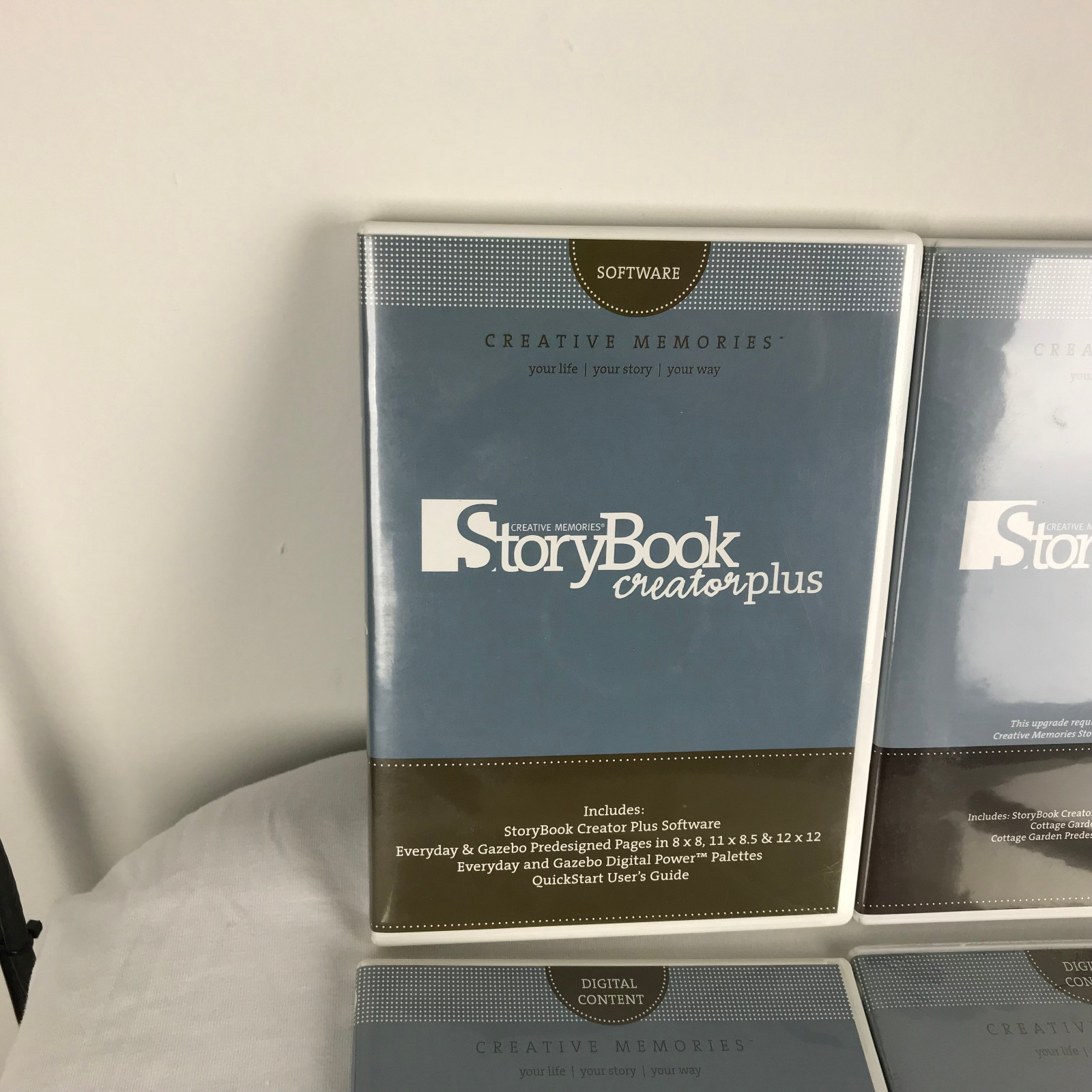 Creative Memories CD Software Scrapbooking StoryBook Creator Digital Content