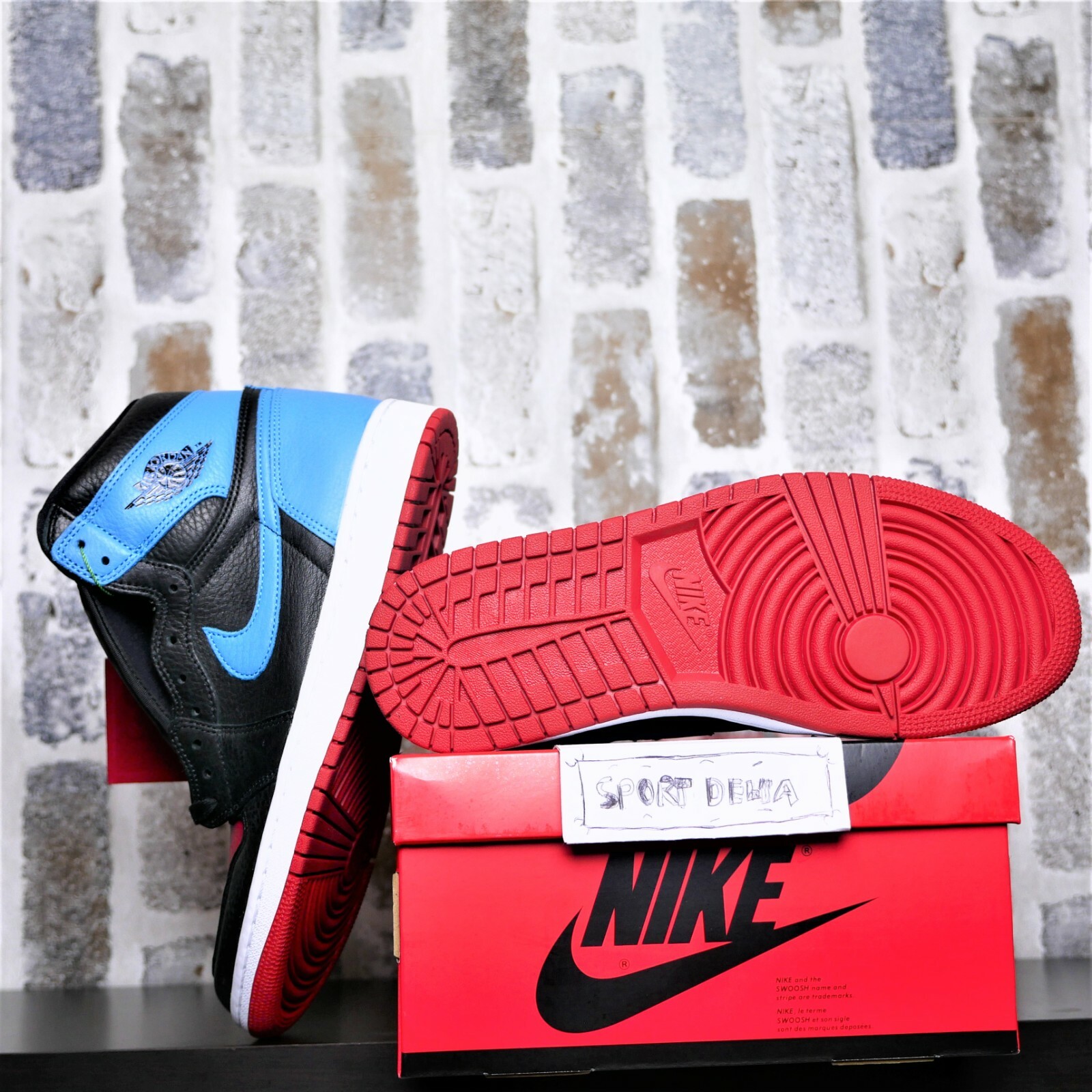 Pre-owned Jordan Nike Air  1 Retro High To Chi Leather Women's Sz 10 Cd0461-046 In Multicolor