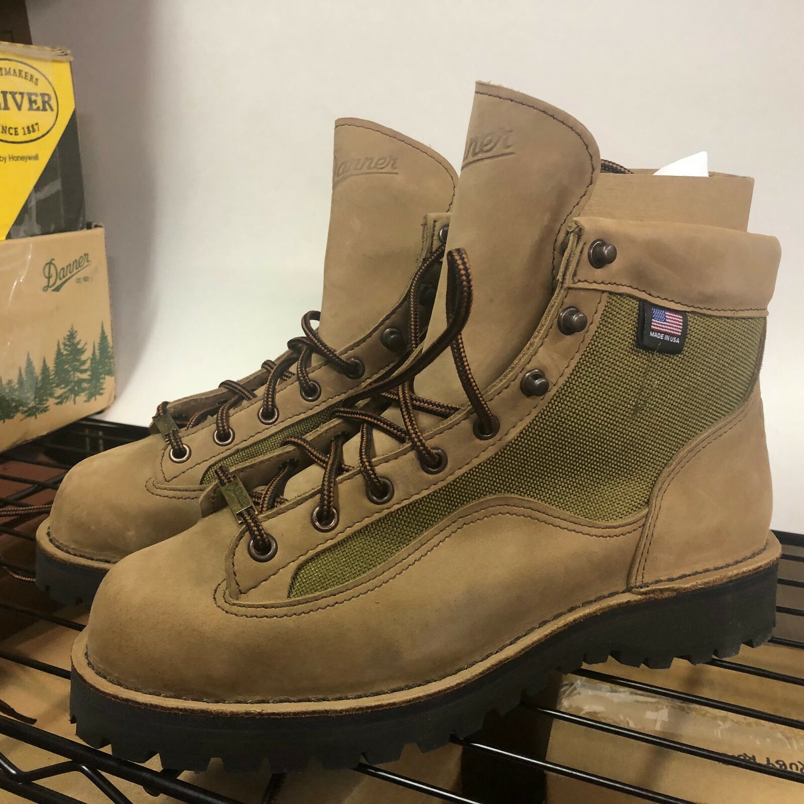 Ботинки Danner Mountain Light II Men's 