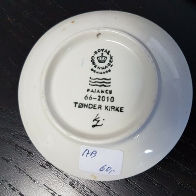 Royal Copenhagen Fajance Tonder Kirke Plate Wall Hanging Village MIniature 3