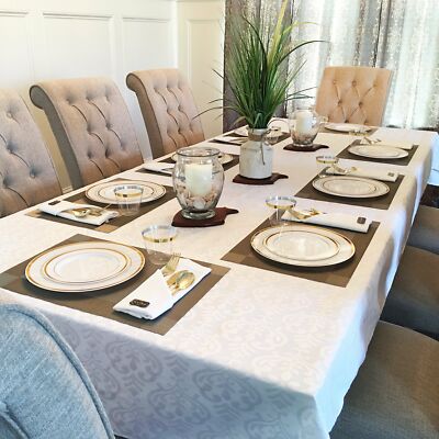 125 Piece Gold Plastic Plates & Cutlery Set - Elegant Party Plates & Utensils