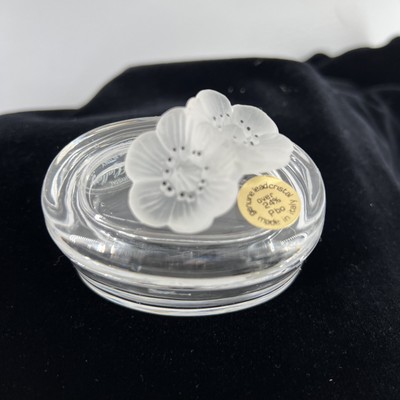 Vintage Crystal Frosted 3D Flower Anemone Oval Glass jewelry Box Keepsake Tags