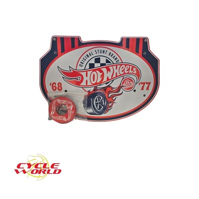 SPECIAL EDITION  Se Bikes HOTWHEELS PLATE /SET of HW Red Grip Donuts included