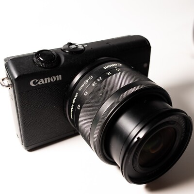Canon EOS M200 24.1 MP Mirrorless  Camera, Black, 15-45mm Lens