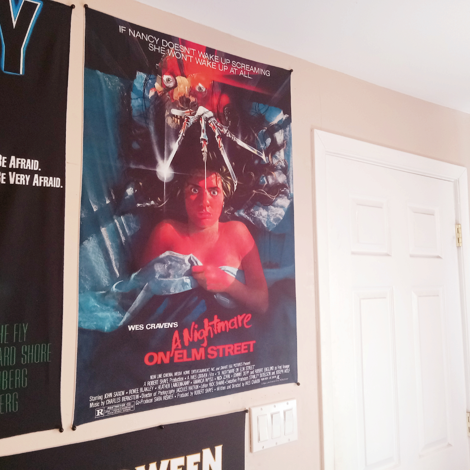 A Nightmare on Elm Street 2x3 foot tapestry - Wes Craven Freddy Kruger