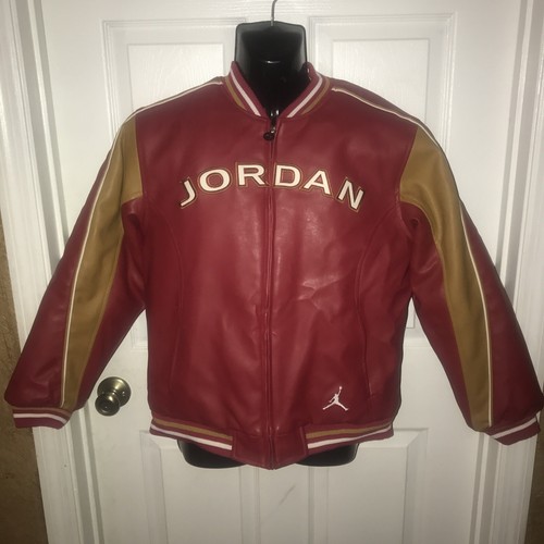 ジャケット・アウター JORDAN VARSITY JACKET Jordan Big Kids' Varsity Jacket. Nike JP