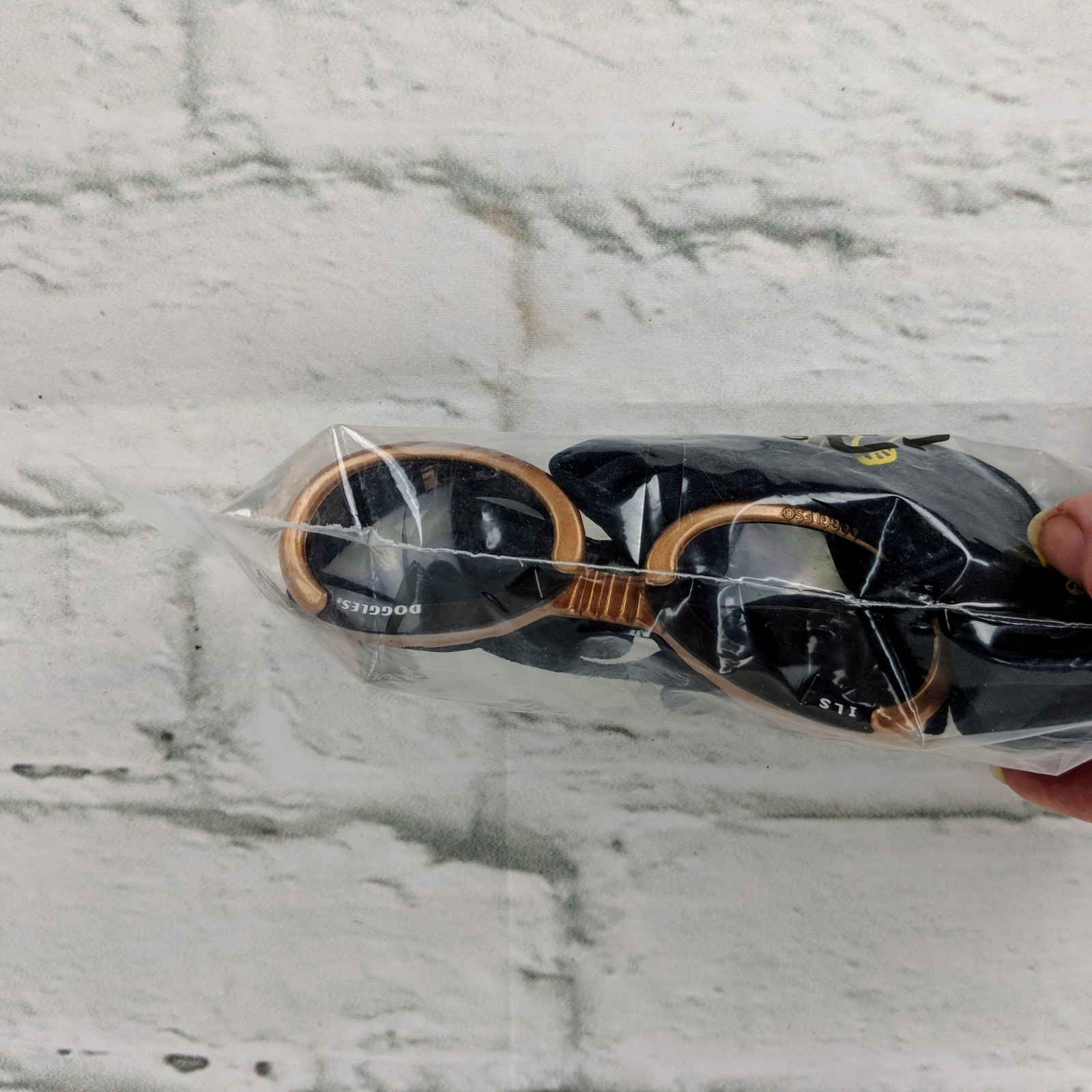 Doggles ILS Dog Goggles Sunglasses Authentic UV eye protection SMALL Smoke lens