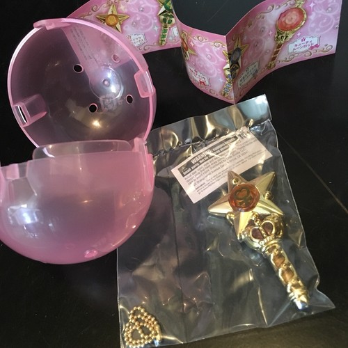 Bandai Sailor Moon Prism Crystal Makeup Stick Wand Keychain Venus Gachapon Orang