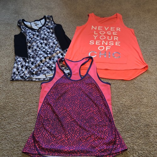 Womens Size Medium Athletic/Running/Workout Clothing Lot Of 19 Items