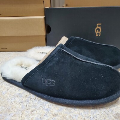 NEW 1101111 MENS SIZE 8 BLACK UGG SCUFF SUEDE & SHEEPSKIN SLIPPERS SLIDES