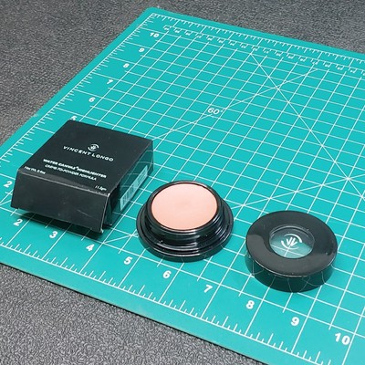 Vincent Longo Water Canvas Highlighter 53591 Aura Passion Creme To Powder