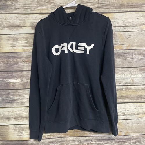 Vintage Y2K Oakley Black Hoodie Center Logo Mens Size Small Vintage Y2K Oakley Black Hoodie Center Logo Mens Size Small