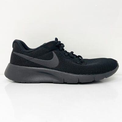 

Nike Boys Tanjun 818381-001 Черные кроссовки для бега, размер 5 лет, Черный, Tanjun