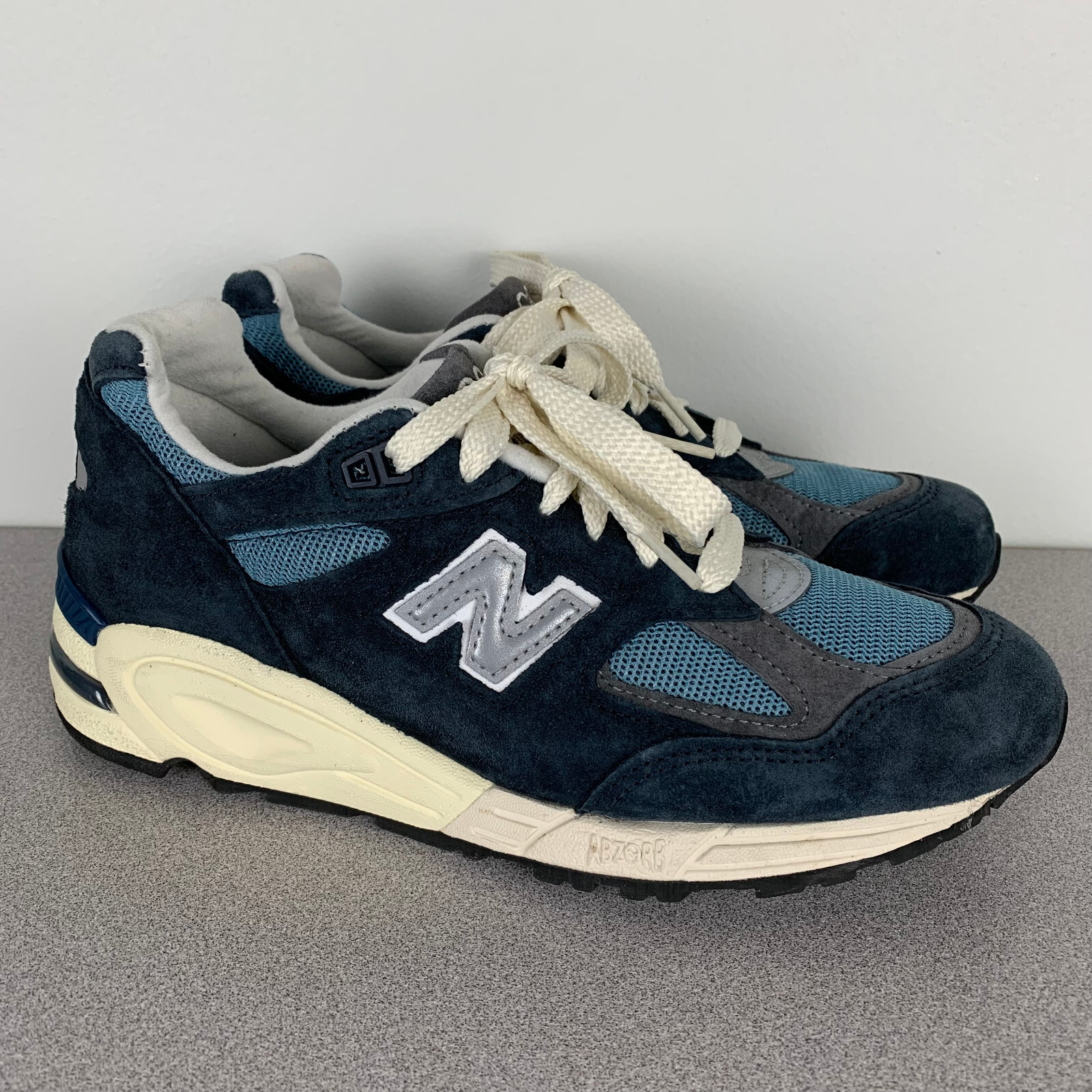スニーカー New Balance 990v2 MiUSA Teddy Santis Navy Castlerock This New Balance 990v2 Made in USA by Teddy Santis Comes In