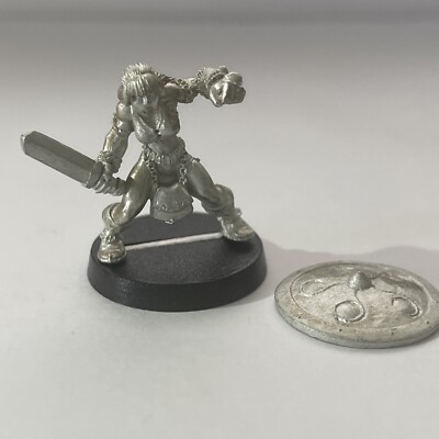 I-Kore Celtos 12313 Rhianna Shield Maiden Gael Miniature Shieldmaiden