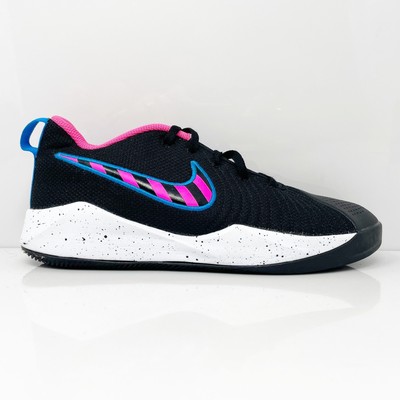

Nike Boys Team Hustle Quick 2 CQ9438-001 Черные кроссовки для бега, размер 6,5 лет, Черный, Team Hustle Quick 2