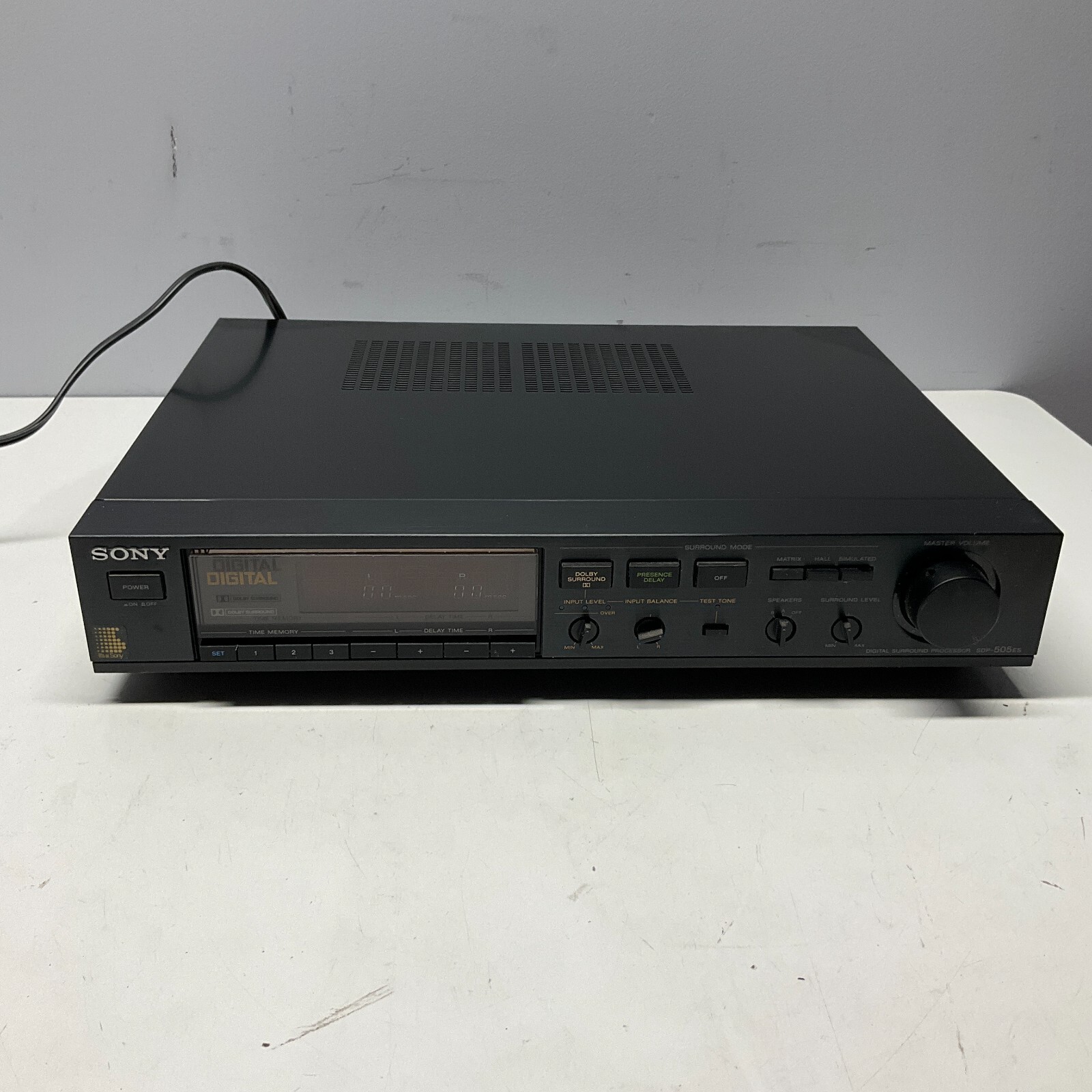 【外観美品】SONY ソニー SDP-777ES サウンドプロセッサー SONY ソニー SDP-777ES デジタルサラウンドプロセッサー