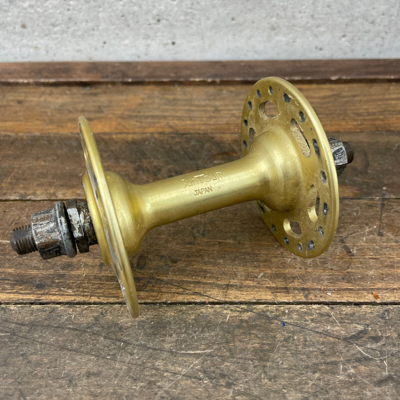 Suntour BMX Front Hub Gold High Flange Old School BMX 36h 95 Suntour BMX Front Hub Gold High Flange Old School BMX 36h 95