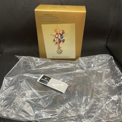 NEW!    Hallmark Keepsake Ornament 2003 The Mistletoe Faeries Club Exclusive A5