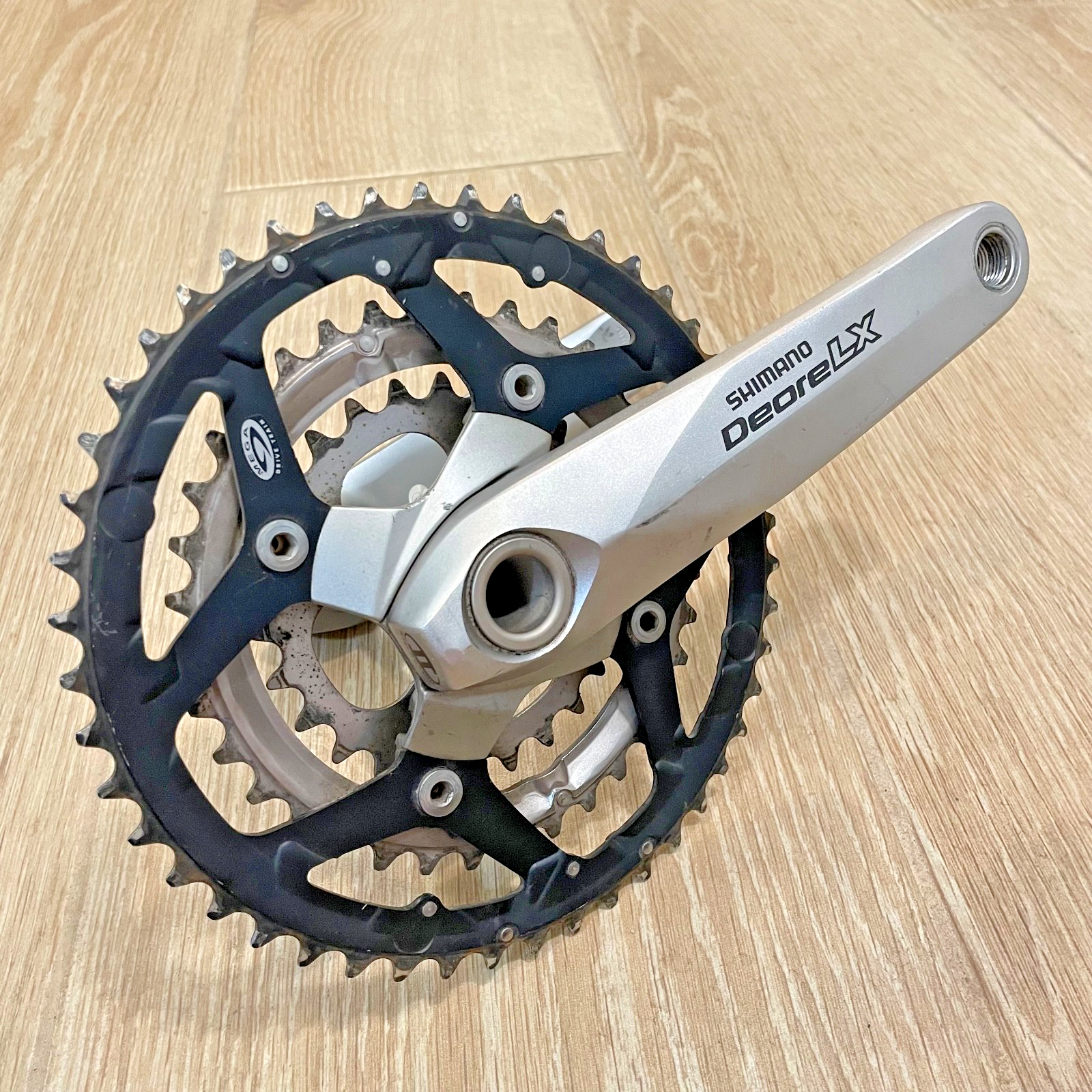 Shimano Deore LX FC-M581 Crankset 48/36/26T, Hollowtech II