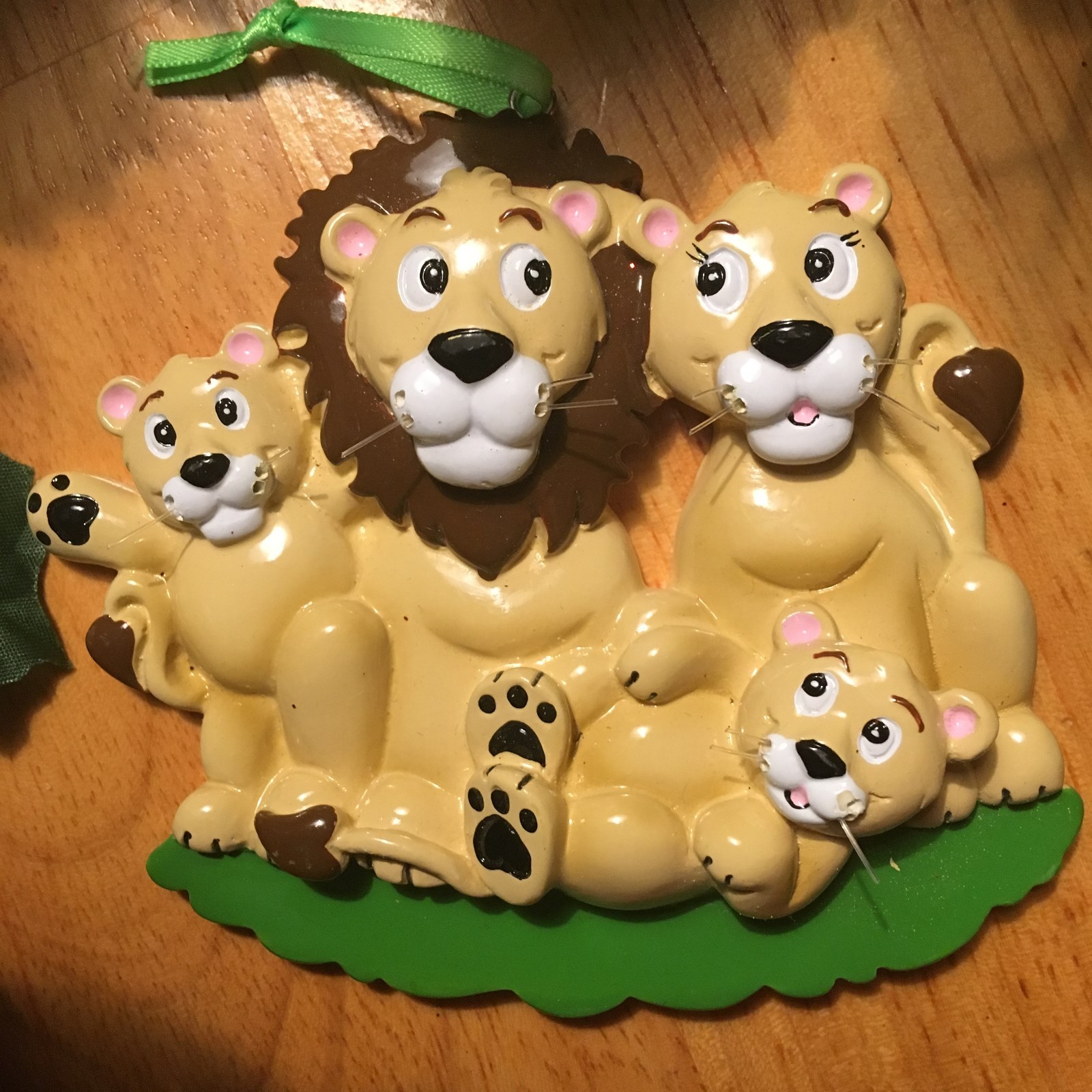 Lion Family of 4 POLARX Personalizable Christmas Tree Ornament - Free Shipping!