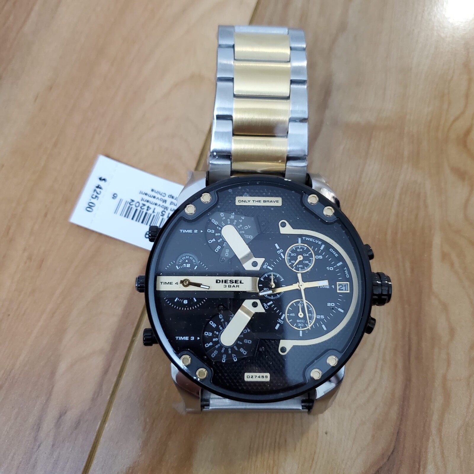 消費税無し (DZ7459) Watch Diesel Three black and silver gold, tones その他
