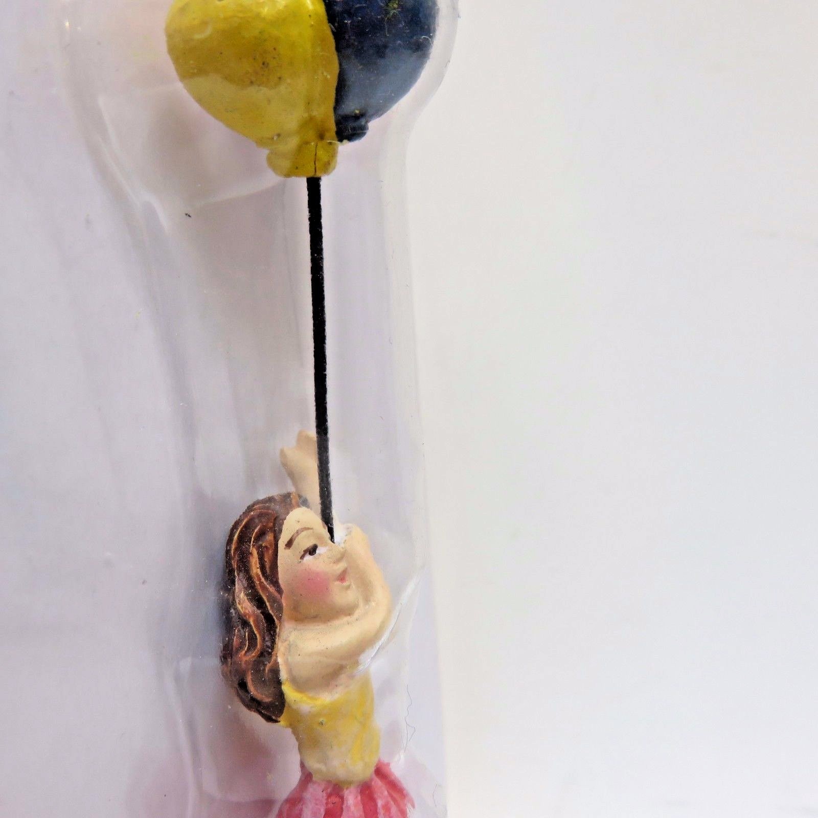 CHILD & BALLOONS Tiny Treasures Village Miniature Dollhouse Trains New Unopened