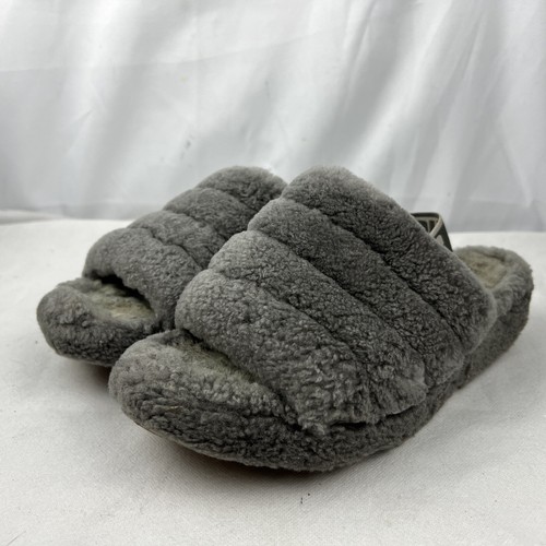 UGG Fluff Yeah Slide 22cm グレー 未使用級 UGG Fluff Yeah Slide 22cm グレー 未使用級 - メルカリ