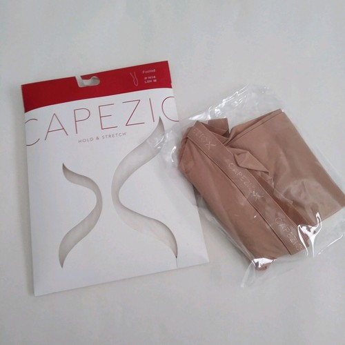 Capezio Hold & Stretch Footed Tights NEW Light Suntan #N14