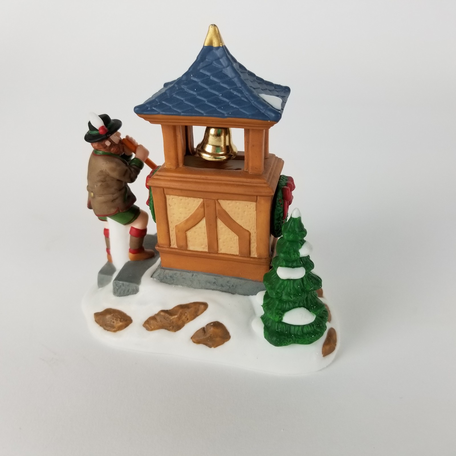 Dept 56 Alpenhorn Player Heritage Village 56182 Alpine Collection Winter Snow